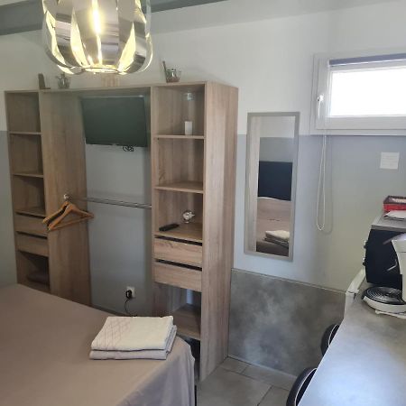 아흘르 Chambre Cosy Avec Terrasse 아파트 외부 사진