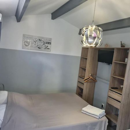 아흘르 Chambre Cosy Avec Terrasse 아파트 외부 사진