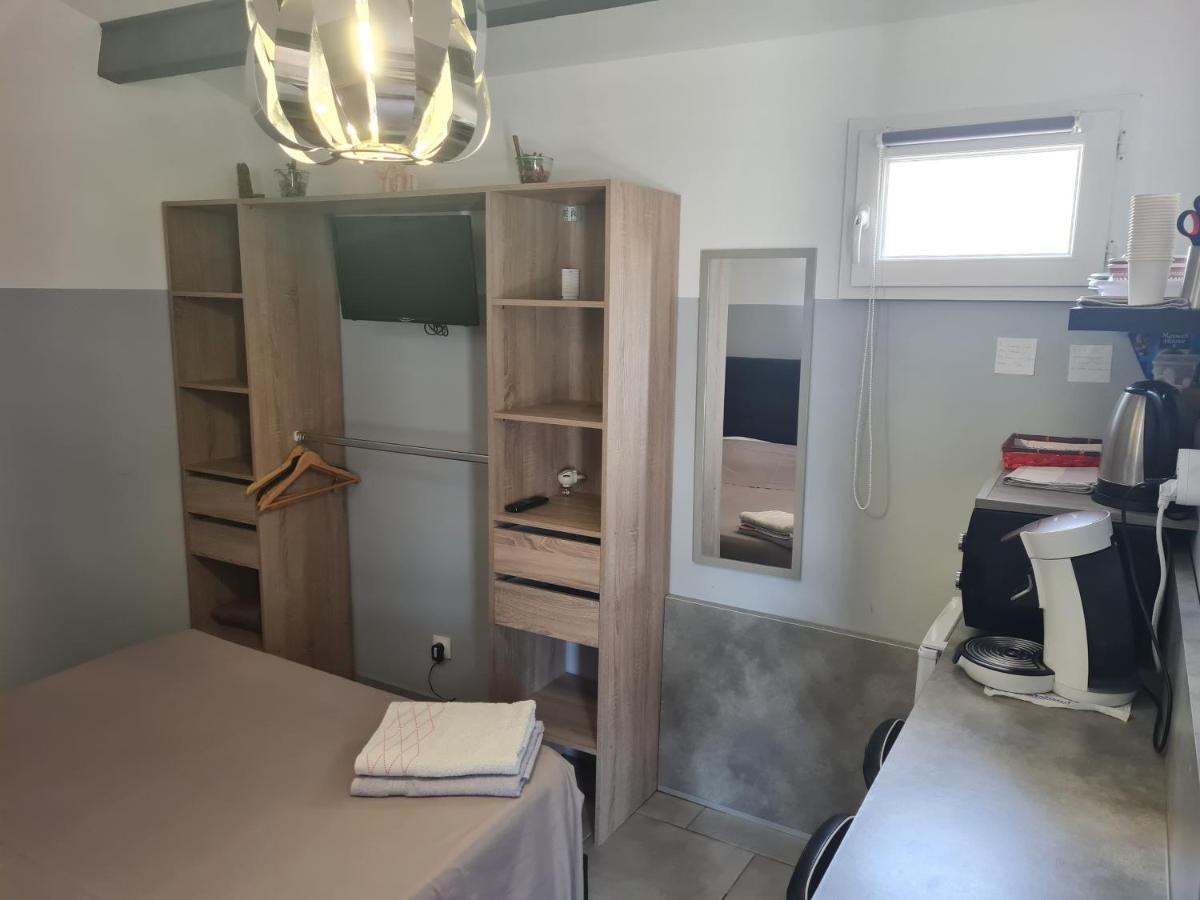 아흘르 Chambre Cosy Avec Terrasse 아파트 외부 사진