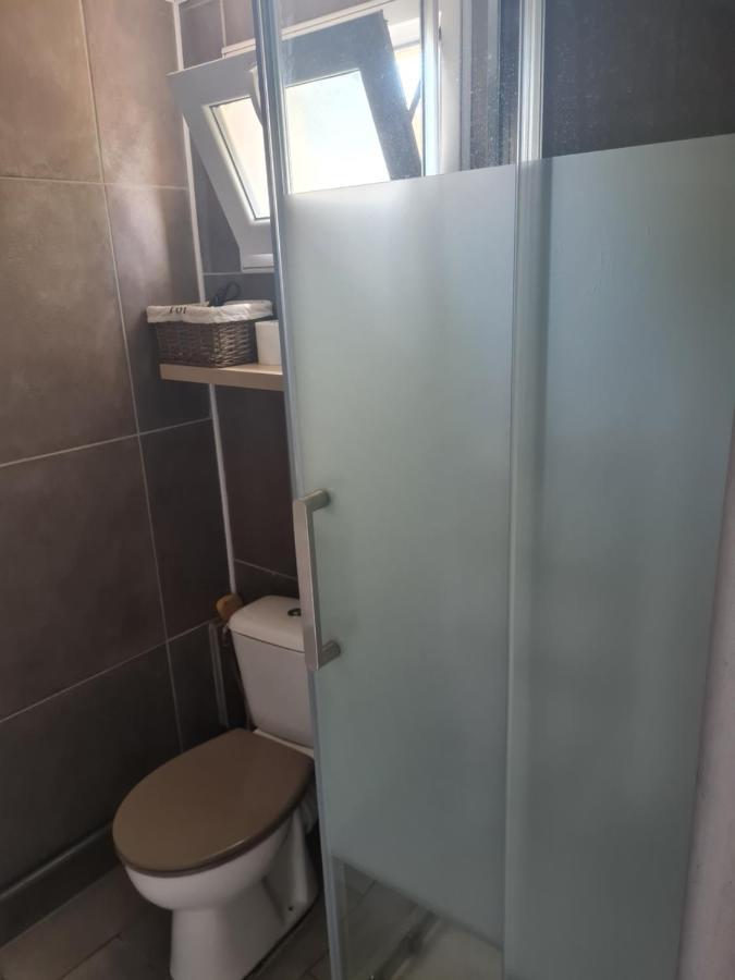 아흘르 Chambre Cosy Avec Terrasse 아파트 외부 사진