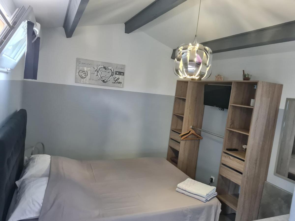 아흘르 Chambre Cosy Avec Terrasse 아파트 외부 사진