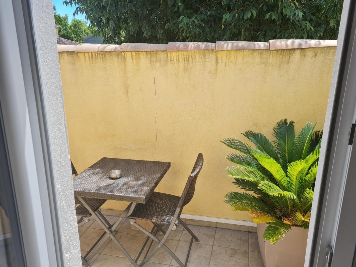 아흘르 Chambre Cosy Avec Terrasse 아파트 외부 사진